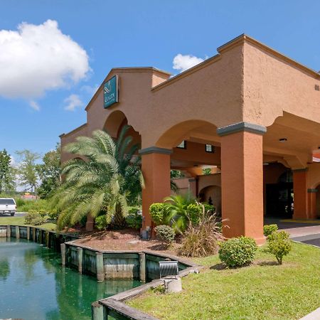 Quality Inn & Suites Jacksonville-Baymeadows Екстер'єр фото