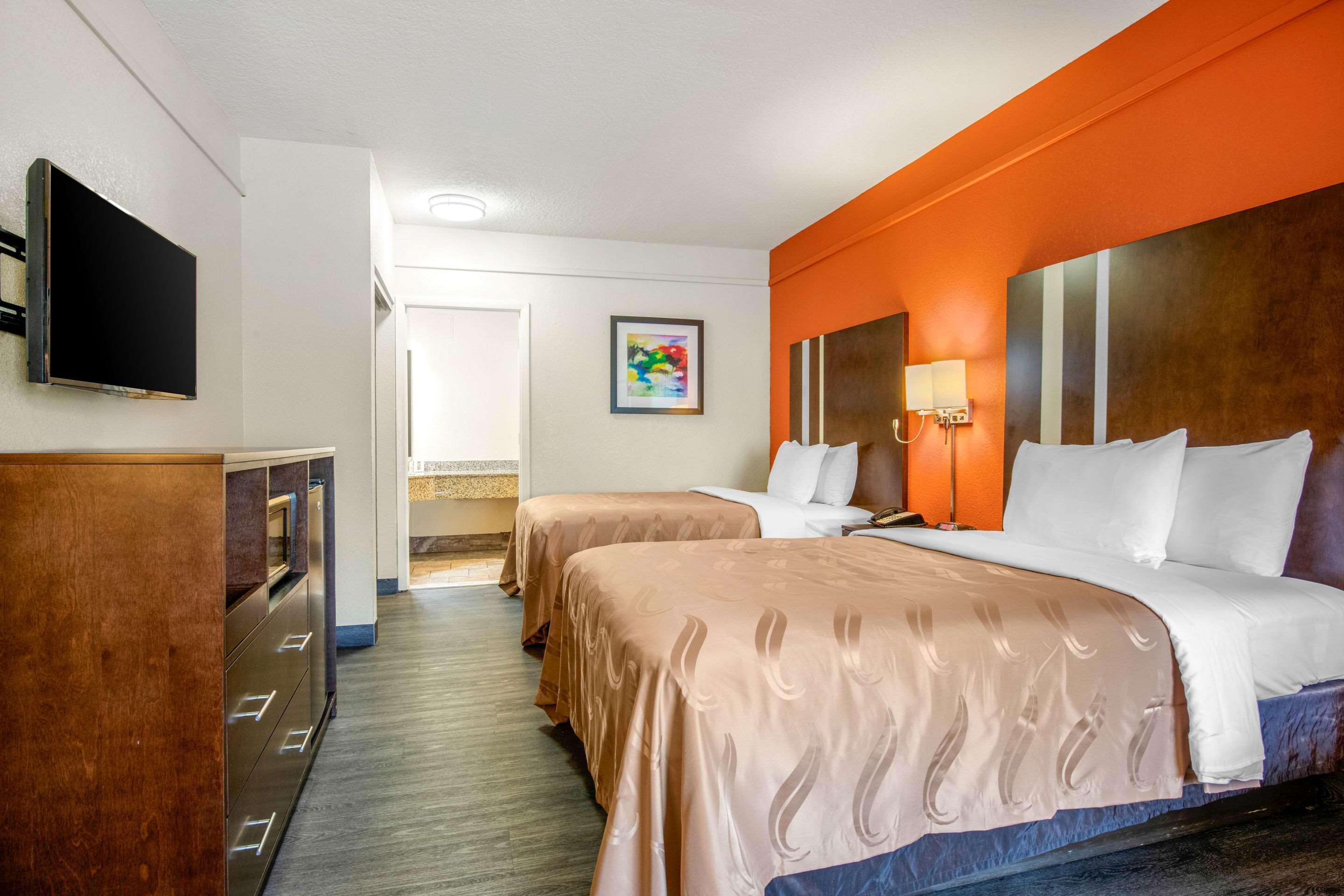 Quality Inn & Suites Jacksonville-Baymeadows Екстер'єр фото